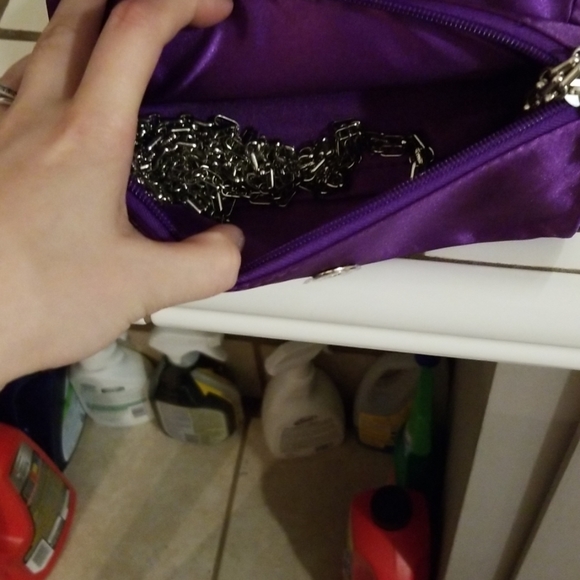 Younique make-up bag - Picture 4 of 5